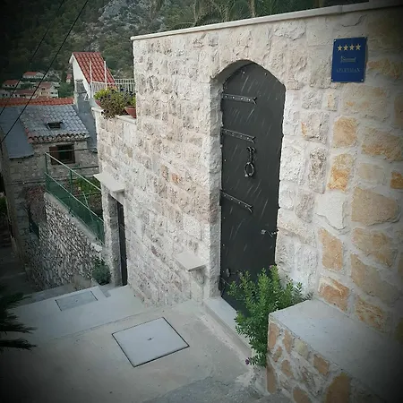 Apartment Capitis In The Centre *