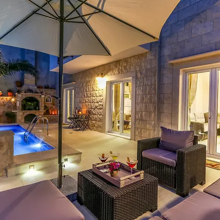 Apartment Capitis In The Centre