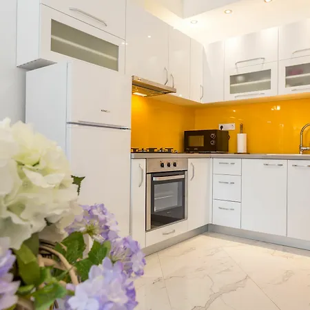Capitis In The Centre Apartment Hvar Town